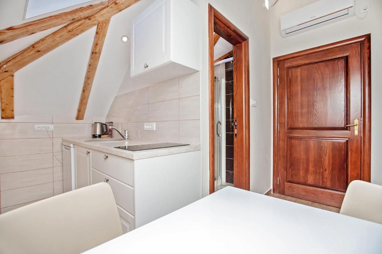 Apartments Isja Tivat Zewnętrze zdjęcie