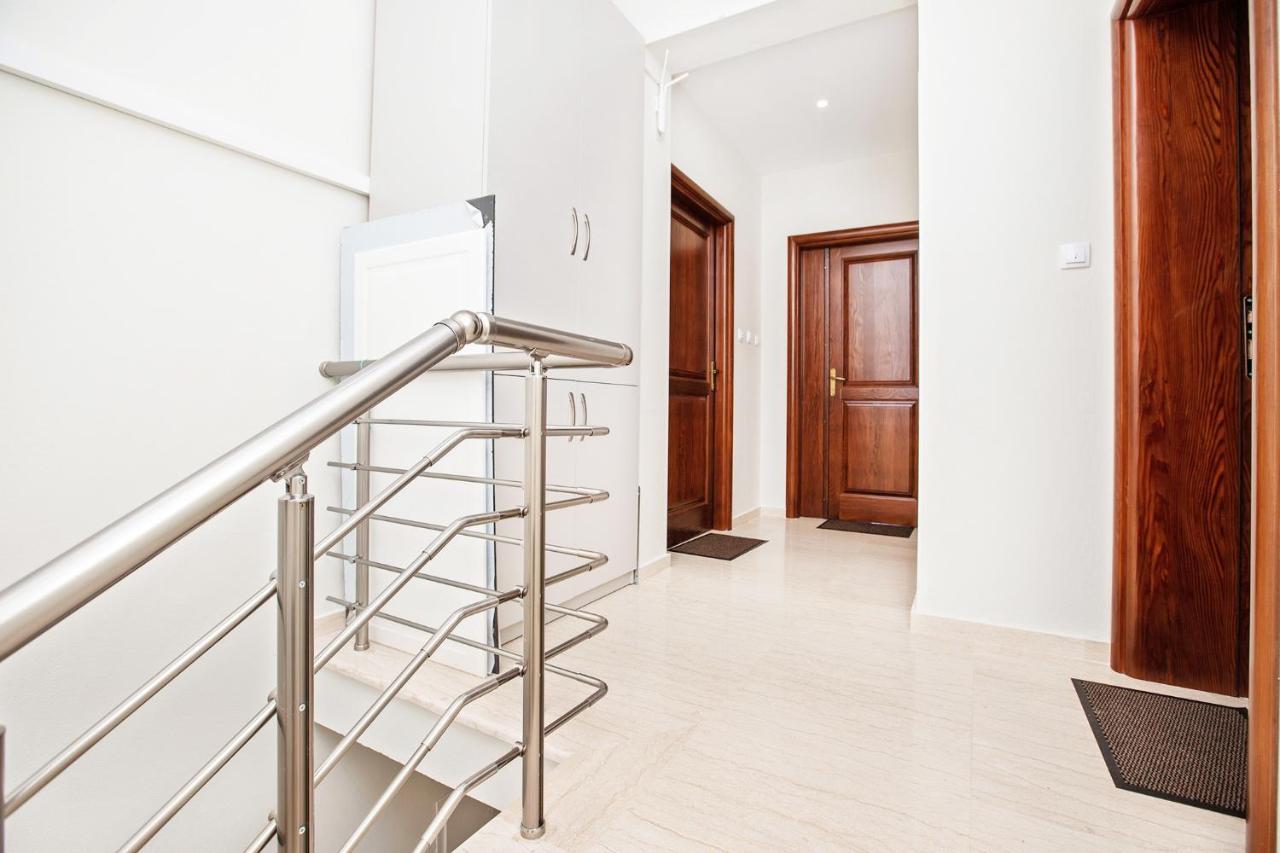 Apartments Isja Tivat Zewnętrze zdjęcie