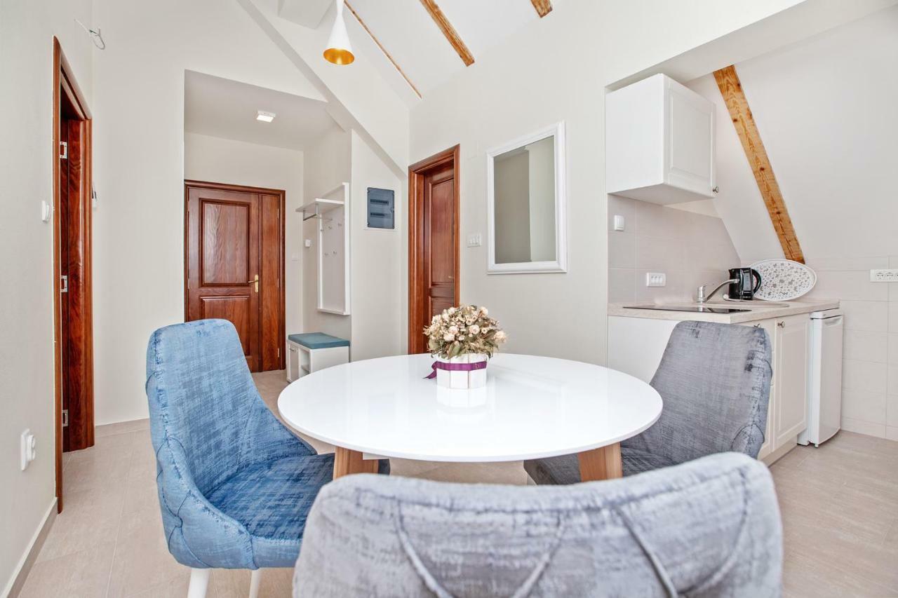 Apartments Isja Tivat Zewnętrze zdjęcie