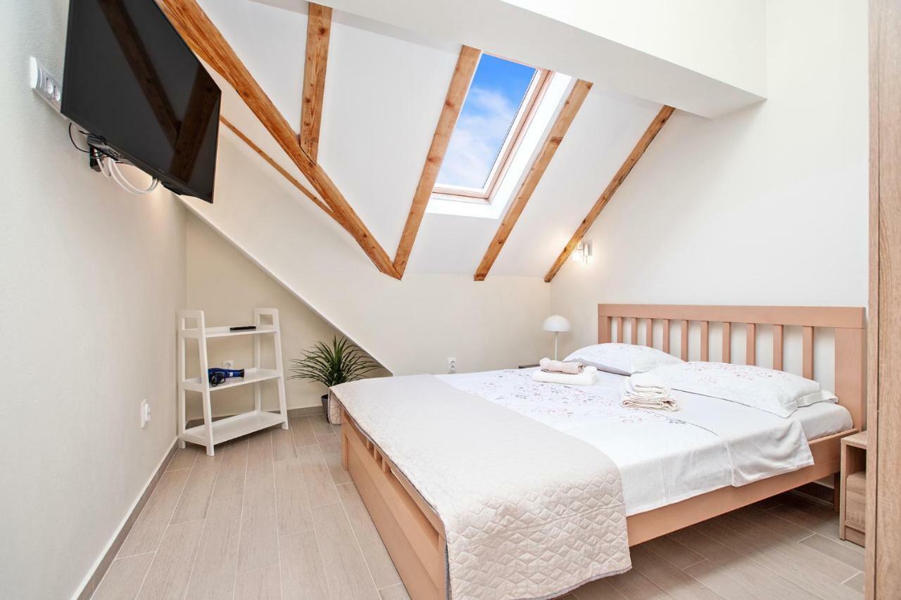 Apartments Isja Tivat Zewnętrze zdjęcie