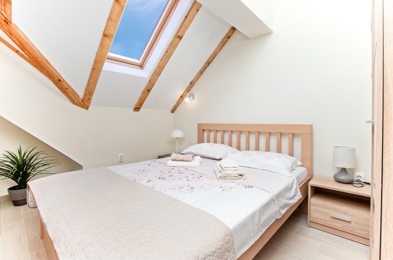 Apartments Isja Tivat Zewnętrze zdjęcie