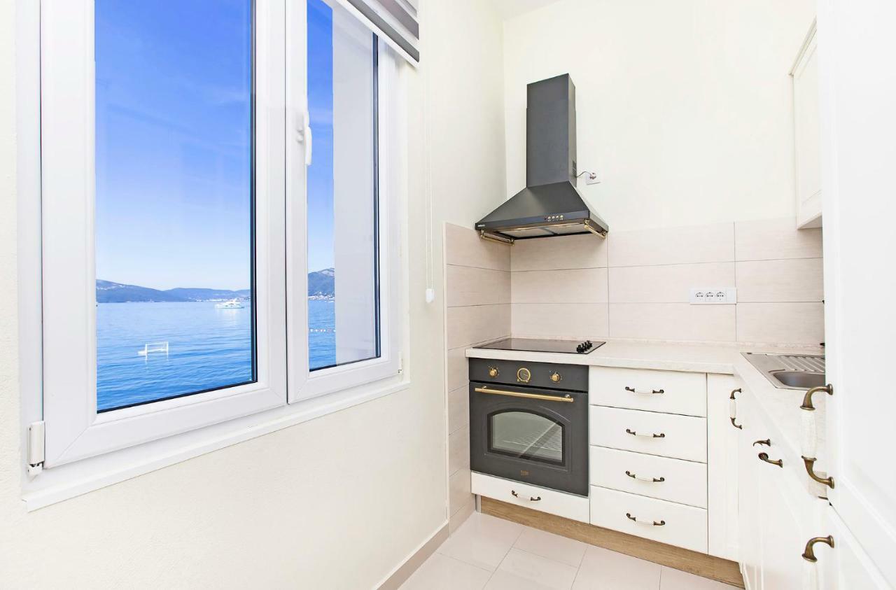 Apartments Isja Tivat Zewnętrze zdjęcie