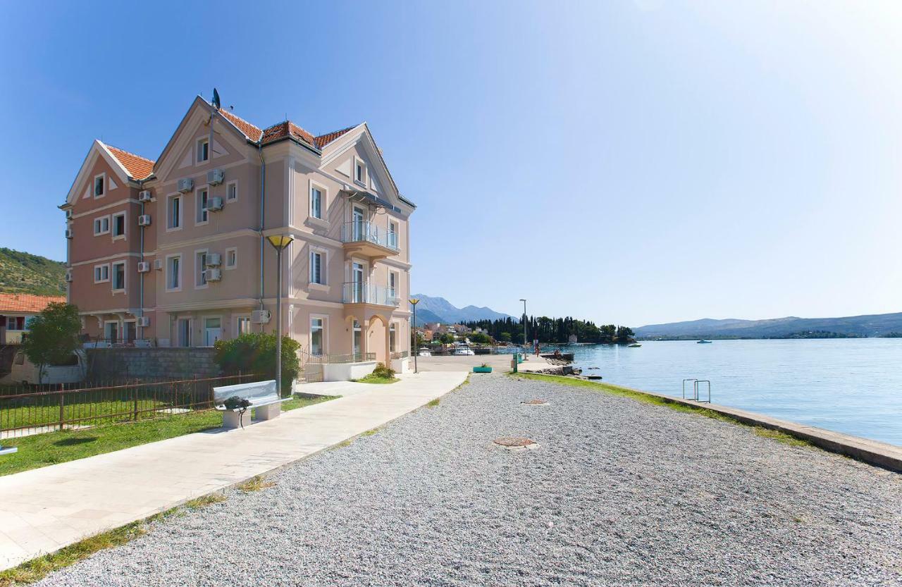 Apartments Isja Tivat Zewnętrze zdjęcie