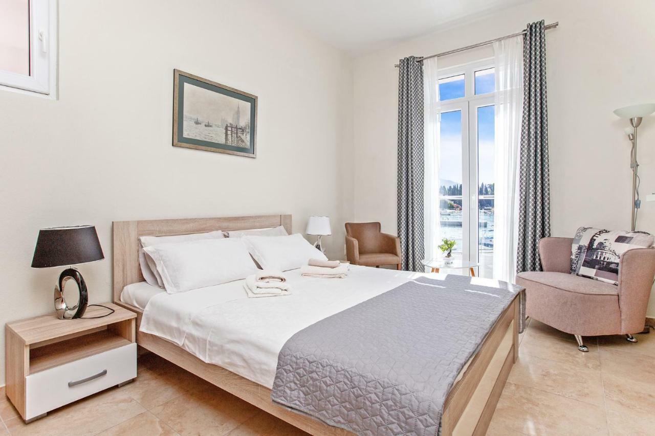Apartments Isja Tivat Zewnętrze zdjęcie