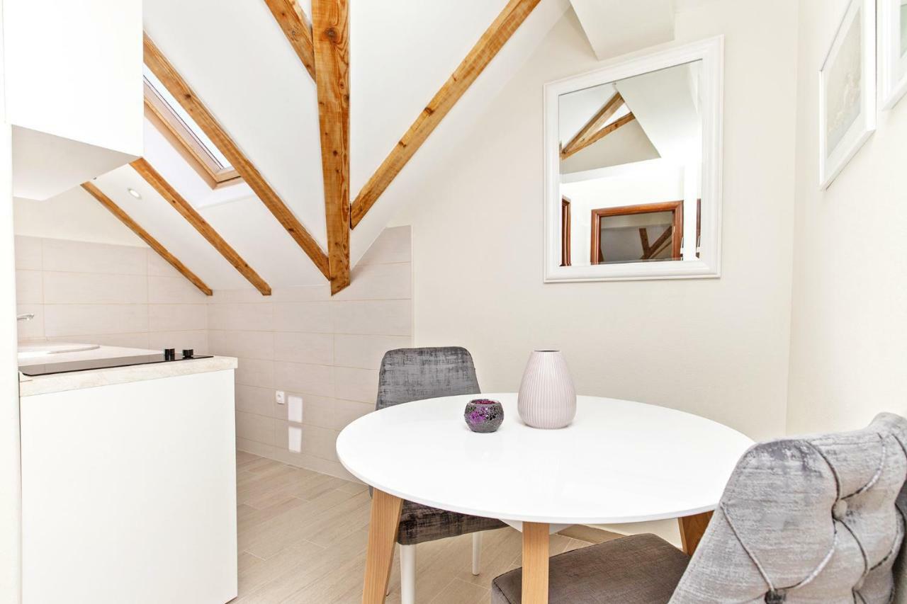 Apartments Isja Tivat Zewnętrze zdjęcie