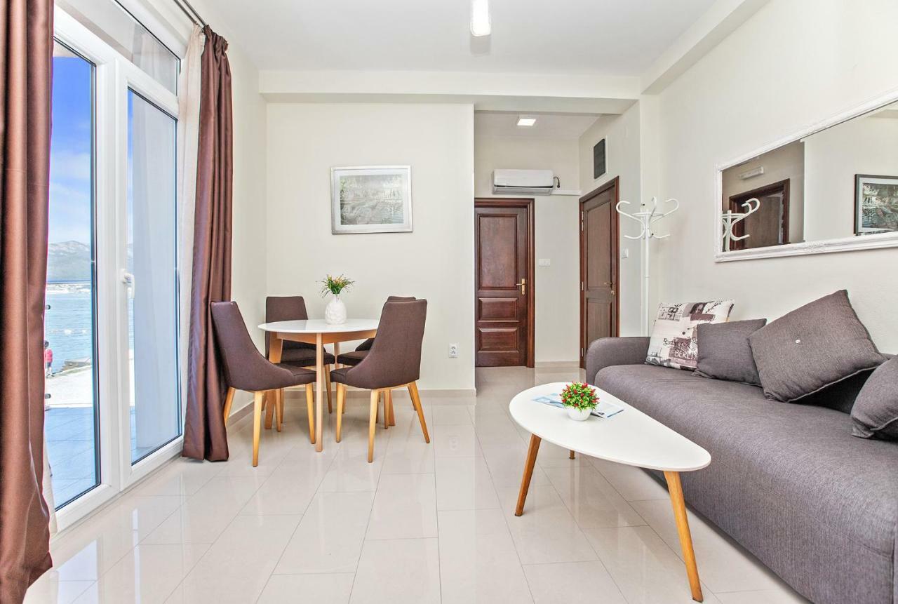 Apartments Isja Tivat Zewnętrze zdjęcie