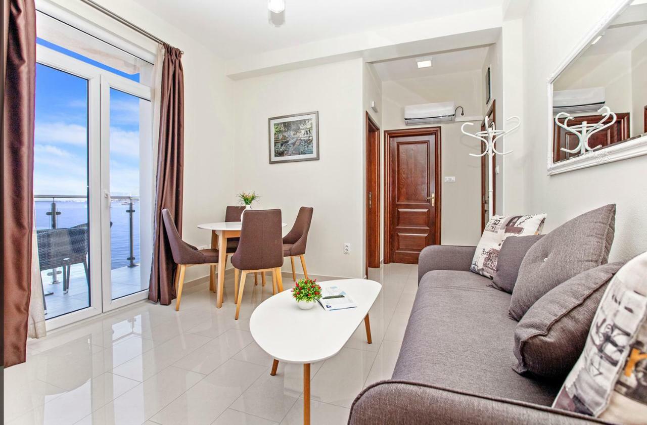 Apartments Isja Tivat Zewnętrze zdjęcie